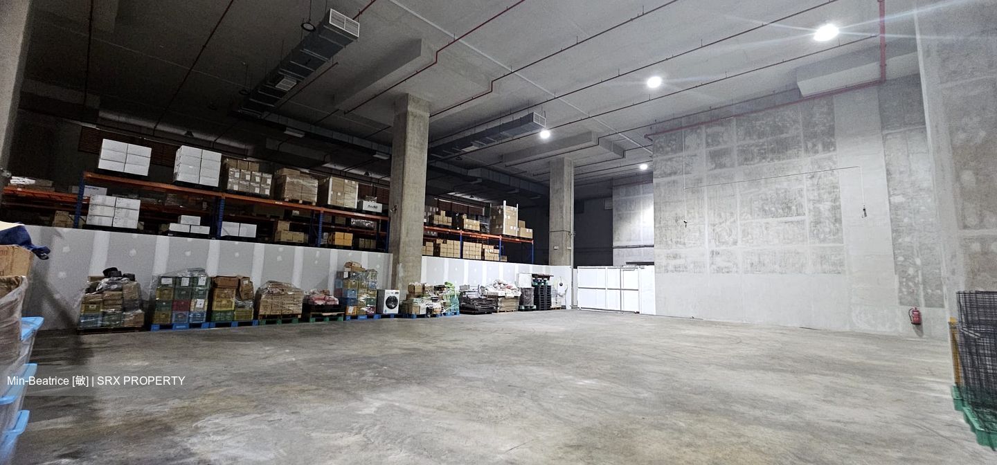 Foh Foh Building (D22), Warehouse #558024851
